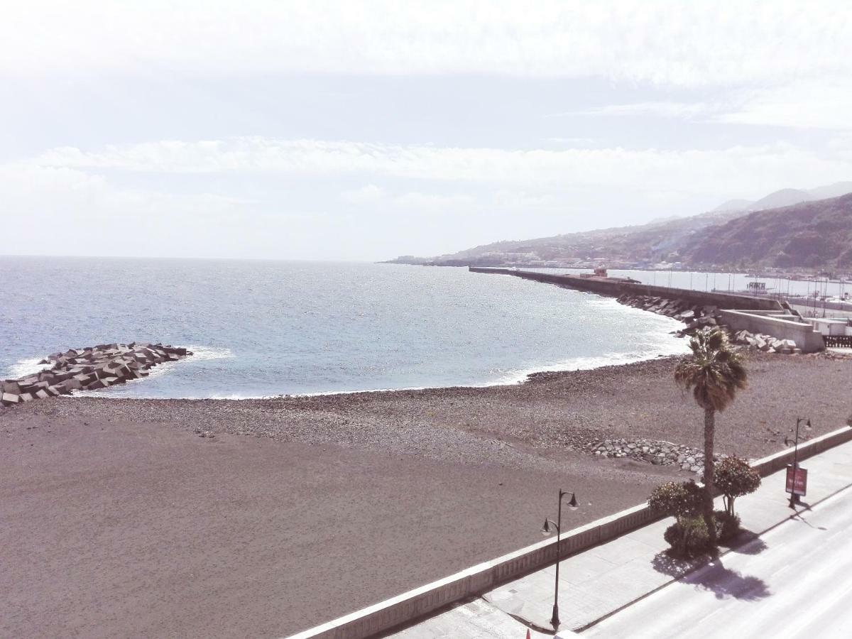 Avenida Maritima Apartment Santa Cruz de la Palma  Exterior photo